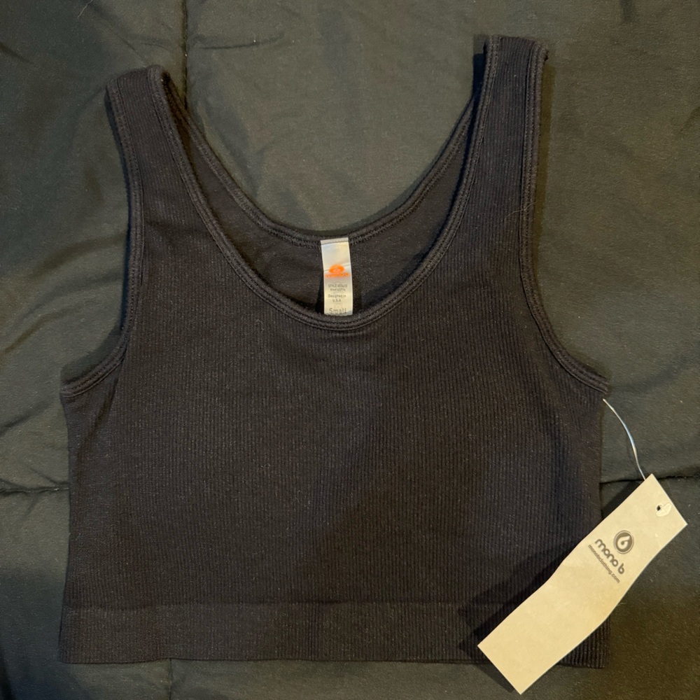MONO B SZ S Black Ribbed Top